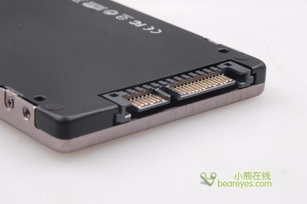 广颖V60 240G SSD固态硬盘评测-U盘之家