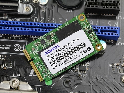 固态硬盘威刚 XPG SX300 mSATA Solid State Drive（128GB）正面 