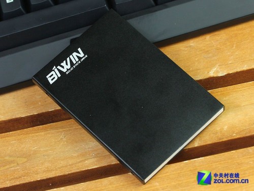 BIWIN 256GB高速SSD固态硬盘评测(BIWIN Elite C8302,SF2281)-U盘之家